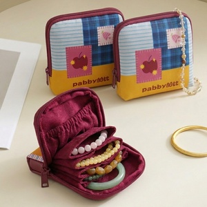 Bolsa de Joyería Creativa, Organizador de Joyas de Lujo, Bolsa de Viaje Compacta para Collares, Anillos, Pulseras de Cuentas y Curiosidades para el Hogar - Product Image 2