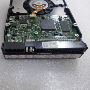 <span class=keywords><strong>Disque</strong></span> <span class=keywords><strong>dur</strong></span> de bureau Hitachi 500 Go HDS725050KLAT80 3,5 pouces <span class=keywords><strong>IDE</strong></span> Parallel <span class=keywords><strong>ATA</strong></span> - Product Image 1