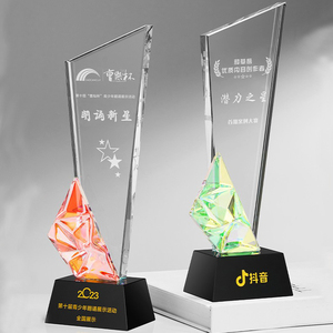 עיצוב גשר קטן קריסטל זכוכית פרס פרס פרס באיכות גבוהה מותאם אישית uv מלוטש כבוד קריסטל עיצוב סיטונאי חדש - Product Image 4