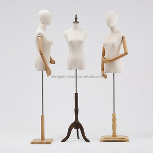Manichini Femminili Antichi per Negozi di Abbigliamento con Base in Legno, Modelli Regolabili a Mezzo Busto, Manichini Espositivi in Legno - Product Image 4