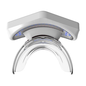 Appareil portable mini pour améliorer l'état des dents, thérapie par lumière LED bleue, blanchiment des dents, thérapie par lumière rouge, anti-rides des lèvres - Product Image 2