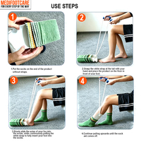 Aide à la mise des chaussettes, Aide à la mise des chaussettes avec poignées en mousse, Dispositif d'aide à la mise des chaussettes pour personnes âgées, Aide à la mise des chaussettes facile à mettre et à enlever pour les chaussettes ordinaires