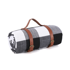 Esterilla de Picnic Plegable de Lona para Exteriores, Resistente al Viento y a la Humedad, para Picnic, Playa y Camping - Product Image 1