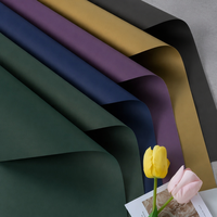 Papier d'emballage floral imperméable pour fleuriste, 58*58cm, finition mate, emballage pour bouquet de fleurs fraîches, vente en gros, 20 feuilles/paquet
