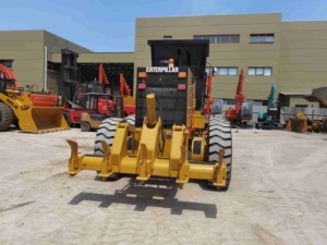 รถเกรดเดอร์มือสอง Caterpillar Cat 120H พร้อมชิ้นส่วนสำคัญ (เครื่องยนต์และปั๊ม) รุ่นปี 2020 ใช้งานมาแล้ว 2001-4000 ชั่วโมง นำเข้าจากญี่ปุ่น - Product Image 4
