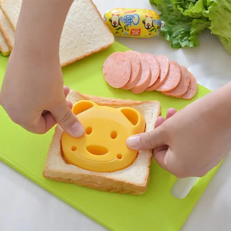 Moule à sandwich en forme d'ours outils de cuisine cuisson du pain Toast modèle boule de riz pour enfants point abrasif vente en gros