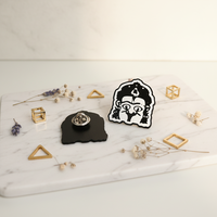 Conception privée Insignes En Métal Mignon Adapté Aux Besoins du client De Marque de Caractère Doux Pailleté Revers Épingles En Émail pour Souvenirs
