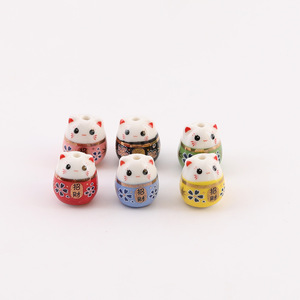 Cuentas de cerámica japonesas con diseño de gato de la suerte, colores aleatorios para la fabricación de pulseras 9832 - Product Image 5