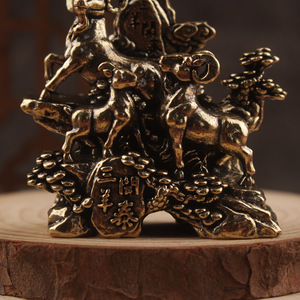 Adorno de Latón con Tres Ovejas que Atraen Prosperidad, Decoración para el Hogar o Escritorio, Mascota de Té, Forma Irregular, Patrón Animal, Artesanía de Latón - Product Image 3