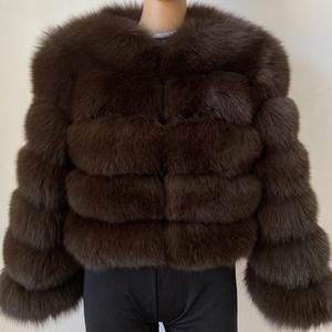 2025 femmes Blazer tricoté laine mince manteau de fourrure <span class=keywords><strong>court</strong></span> manches longues fausse fourrure de renard couture hiver manteau épaissi chaud - Product Image 4