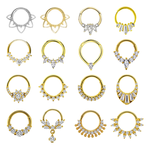 Clover Wholesale Cadeau pour enfants : Anneau clicker en titane F136 pour <span class=keywords><strong>piercing</strong></span> de septum, <span class=keywords><strong>piercing</strong></span> d'oreille et de <span class=keywords><strong>nez</strong></span>, et <span class=keywords><strong>piercing</strong></span> de <span class=keywords><strong>narine</strong></span> en zircon G23 - Product Image 1