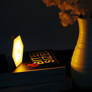 Luz de noche con Sensor <span class=keywords><strong>hexagonal</strong></span> debajo del Gabinete para escaleras, luz Led con Sensor alimentado por batería de 600Mah para dormitorio - Product Image 2