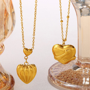 Collar con colgante en forma de corazón con grabado de mamá, aleación de zinc, joyería de moda para mujer, regalo para el día de la madre - Product Image 2