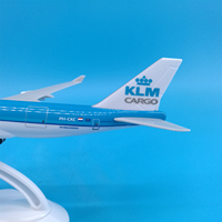 Modèle d'avion Boeing B747 de fret KLM Royal Dutch Airlines de 20 cm à l'échelle 1/350 avec ouverture de la bouche d'atterrissage, train d'atterrissage, logo personnalisé OEM ODM