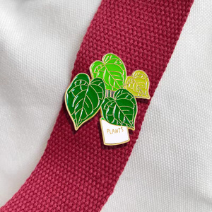 YINI Hersteller Großhandel Maßgefertigte 5-teilige Botanische Zimmerpflanzen Bedruckte Zinklegierung <span class=keywords><strong>Pins</strong></span> - Lebendige Detaillierte Blatt-<span class=keywords><strong>Pins</strong></span> - Product Image 3