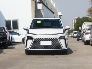 2025 SAIC Maxus <span class=keywords><strong>G70</strong></span> 5 porte 7 posti Premium ammiraglia MPV a trazione anteriore 2.0T automatica benzina R17 taglia pneumatici sinistra <span class=keywords><strong>auto</strong></span> nuova