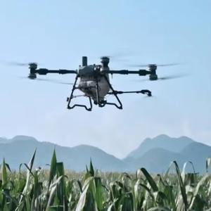 Dron Agrícola Todo en Uno con Transmisión de 10 km, Motor sin Escobillas 5G para Pulverización, Esparcimiento y Tareas de Elevación de 65 kg, Agricultura Inteligente - Product Image 1