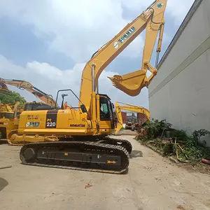 รถขุดไฮดรอลิกตีนตะขาบ Komatsu PC220-8 มือสองญี่ปุ่นผลิตเครื่องขายในจีน