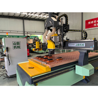 Machine de découpe et de gravure CNC pour plaques en bois, portes en bois, avec moteur servo et scie ATC