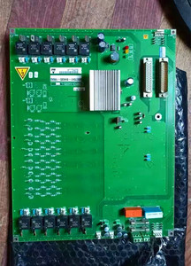 ตัวแปลงไฟฟ้า SINAMICS 3AC 110kW รุ่น 6SL3310-1TE32-1AA3 6SL3310-1TE33-0AA3 ตู้จ่ายไฟแบบโมดูลกำลังสูง - Product Image 2