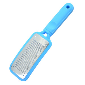 Fabbrica economica di vendita 430 in acciaio inox Full Colors strumenti <span class=keywords><strong>per</strong></span> il piede rimozione insensibile classica <span class=keywords><strong>lima</strong></span> <span class=keywords><strong>per</strong></span> la cura del piede del tallone - Product Image 5