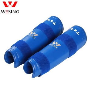 Parastinchi Personalizzati Wesing OEM in Pelle Rossa per Arti Marziali e Allenamento Sanda - Product Image 2