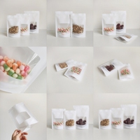 Sacs en plastique refermables avec fermeture éclair personnalisés avec logo, pour céréales, graines, friandises pour animaux de compagnie, collations, aliments, emballage, sacs debout blancs avec fenêtre