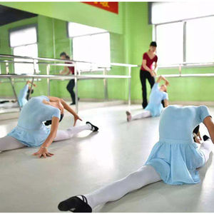 Revêtement de sol en vinyle à âme en mousse haute densité pour salle de sport, salle de danse, hôtel, design moderne, antidérapant, écologique, design graphique - Product Image 2