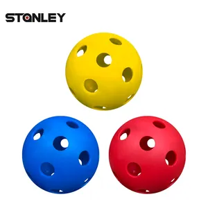 Günstige hochwertige Loch kugeln 76mm TPE PE Kunststoff Farbe Unihockey Bälle Outdoor Inne bandy Ball Salibandy Floorball