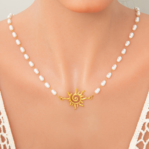 Collar de Perlas de Acero Inoxidable con Colgante de Sol, Gargantilla, Joyería para Fiesta, Chapado en Oro de 18K, Collares de Moda con Colgante - Product Image 2