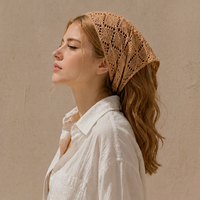 Pañuelo de Cabeza Tipo Bandana Tejido para Mujer, Estilo Crochet Suave, Transpirable, Casual, Primavera-Verano, Forma Cuadrada
