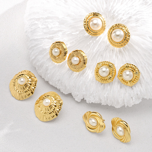 2025 New Arrival Brinco de Aço Inoxidável das Mulheres de Luxo 18K Banhado A Ouro Branco Pérola Coração Geométrica Forma Moda Jóias - Product Image 3