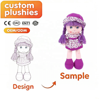Poupée en tissu personnalisée pour fille avec chapeau, cheveux tressés, peluche douce, jouet en tissu rembourré, OEM ODM, logo personnalisé, jouet pour enfants, cadeau d'anniversaire, vente en gros