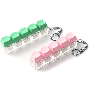 Porte-clés en plastique acrylique, motif dessin animé, plusieurs couleurs disponibles, surface lisse, 5 clés jouets - Product Image 2