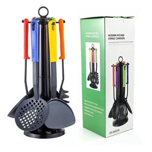 Conjunto de Utensílios de Cozinha de Nylon Antiaderente Resistente ao Calor com 7 Peças e Suporte Giratório - Product Image 2