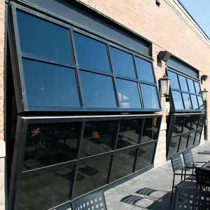 Rouleau <span class=keywords><strong>de</strong></span> section verticale inclinée <span class=keywords><strong>de</strong></span> <span class=keywords><strong>porte</strong></span> <span class=keywords><strong>de</strong></span> <span class=keywords><strong>garage</strong></span> en aluminium pliable double <span class=keywords><strong>de</strong></span> conception moderne pour montage plat coupe-vent pour villas - Product Image 3