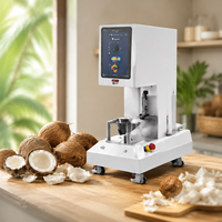 Machine à peler les noix de coco automatique en acier inoxydable 304, équipement commercial de pelage de noix de coco à haute efficacité