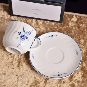 ชุดอาหารเยอรมัน <span class=keywords><strong>Villeroy</strong></span> & <span class=keywords><strong>Boch</strong></span> ลายเพ้นท์มือ - จานตะวันตก, จานซุป, ชาม, ถ้วยและจานรอง, แก้วน้ำ - Product Image 4