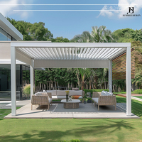 Pergola en aluminium recyclé écologique avec toit rigide et système intégré de récupération des eaux de pluie