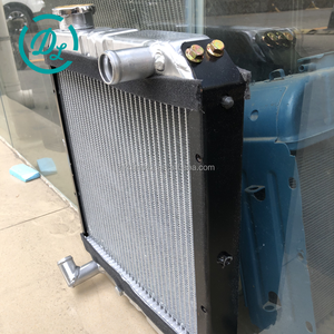 Radiateur et réservoir d'eau pour excavatrice EexcavaStart YC20, cœur en aluminium durable, refroidissement efficace, garantie 1 an, Guangdong Chine - Product Image 2