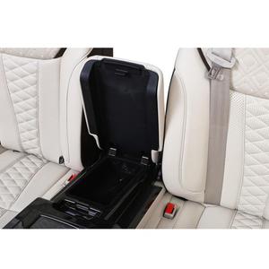 รถตู้ V-Class เบาะนั่งแบบสามตอนปรับเป็นเตียงพร้อมพนักพิงหลังในรถยนต์ - Product Image 3