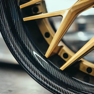 Fashion Mesh Style Forged Alloy <b>Wheel</b> With Full Carbon Barrel Golden <b>Spoke</b> Custom Surface Finish Lightweight Auto Rim - Product Image 4