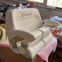 Sièges de bateau rabattables de qualité marine avec logo personnalisé et points de couture diamantés pour banquette double