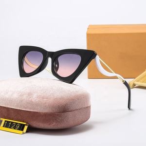 1129 protección UV señoras diseñador venta al por mayor mujeres gafas de sol de lujo gradiente interno inspiración gafas de sol de alta calidad - Product Image 4