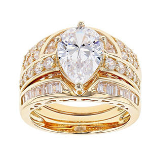 H073 Set di Gioielli da Sposa per Donna, Anello di Fidanzamento in Oro Massiccio 18K con Diamante Taglio a Pera, Montatura a Griffe, Gioielleria Fine - Product Image 3