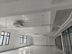 เครื่องปรับอากาศไฮบริดพลังงานแสงอาทิตย์แบบคาสเซ็ตต์ 60000 บีทียู 5 ตัน <span class=keywords><strong>ติด</strong></span><span class=keywords><strong>ตั้ง</strong></span>บนเพดาน สำหรับบ้านและสำนักงาน ระบบทำความเย็นและความร้อน - Product Image 2