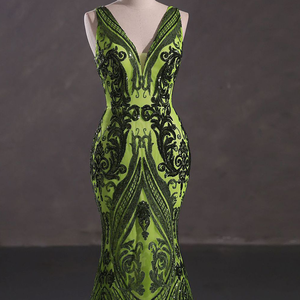 Robe de soirée de bal européenne et américaine sexy à col en V, à sequins, longue jusqu'au sol, taille empire, antistatique, sans manches - Product Image 1