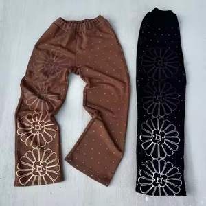 Pantalons de jogging pour hommes, surdimensionnés, à taille élastique, à jambes larges et évasées, avec impression sérigraphique personnalisée et strass, vente en gros - Product Image 2