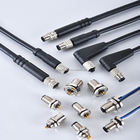 Venta al por mayor de fábrica CE RoHs conector impermeable chapado en oro montaje en Panel trasero M5 3 pines taza de soldadura IP67 enchufe conector macho