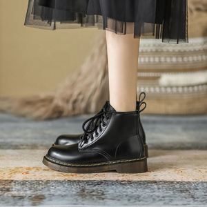 2022 New Women's Shoes Simple Fashion Style Leather Short Boots - Product Image 5
